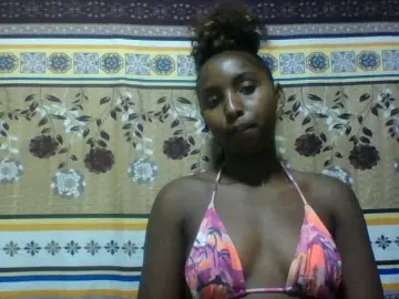 Orzia12  live sex cam