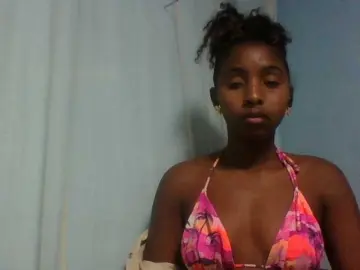 Orzia12  live sex cam