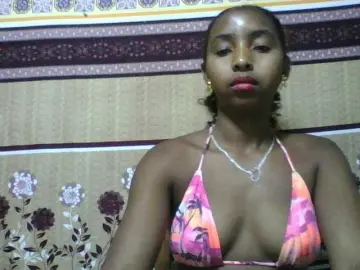 Orzia12  live sex cam