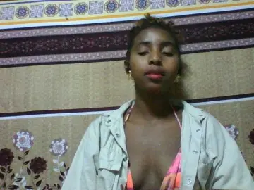 Orzia12  live sex cam