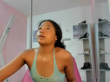Doll-star  live sex cam