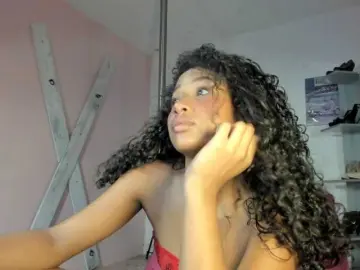 Doll-star  live sex cam