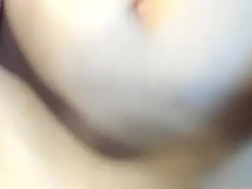 Elliediaz  live sex cam