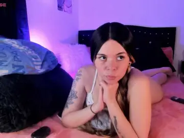 Erika18love  live sex cam