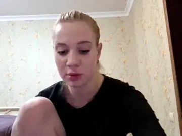 Linafinay  live sex cam