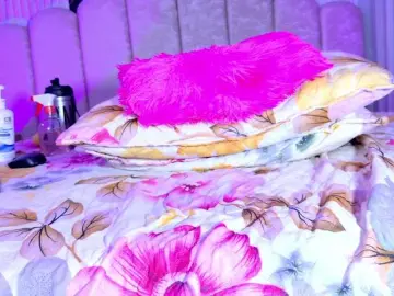 Violetta-london  live sex cam