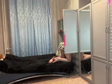 ArielleOltremari  live sex cam