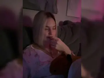 Lerek  live sex cam