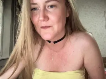 LostMarya  live sex cam