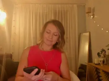 NayaEmon  live sex cam