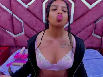 SquirtDirty  live sex cam