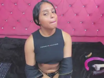 SquirtDirty  live sex cam