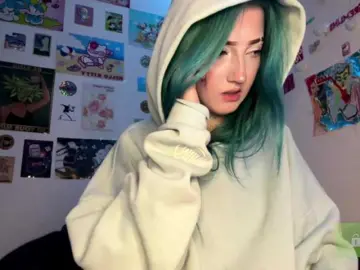 Karolinawild  live sex cam