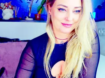 -JuliaSpace-  live sex cam