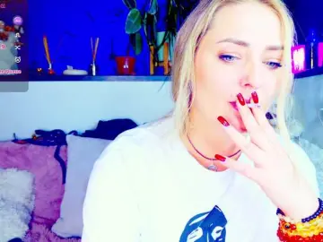 -JuliaSpace-  live sex cam