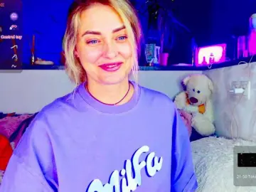 -JuliaSpace-  live sex cam