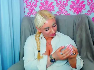 BlondAna  live sex cam