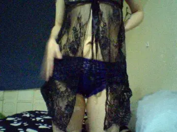 Celena980  live sex cam