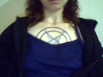 Celena980  live sex cam