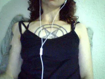 Celena980  live sex cam