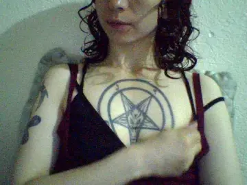 Celena980  live sex cam