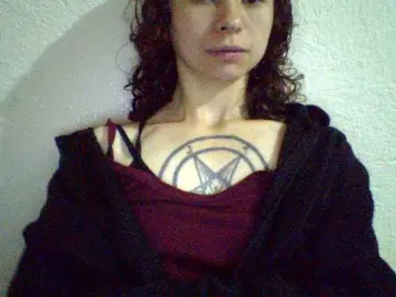 Celena980  live sex cam