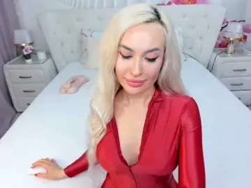 HottieSweetBritney  live sex cam