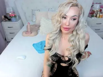 HottieSweetBritney  live sex cam