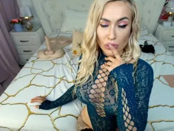 HottieSweetBritney  live sex cam