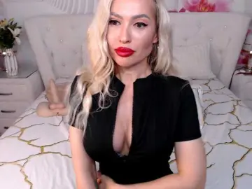 HottieSweetBritney  live sex cam
