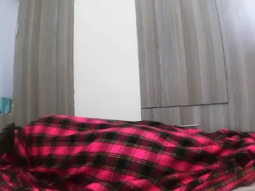 Miss-petite  live sex cam