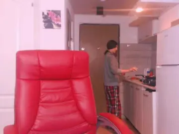 Simyhvn  live sex cam