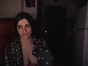 Simyhvn  live sex cam