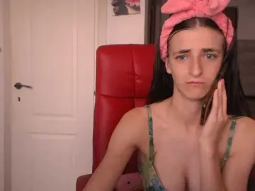 Simyhvn  live sex cam