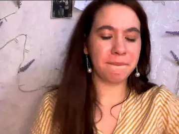 SunOudker  live sex cam