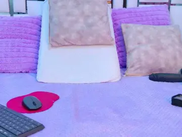 VeronicaSttar  live sex cam