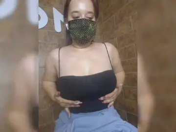 Eridaamorous-1  live sex cam