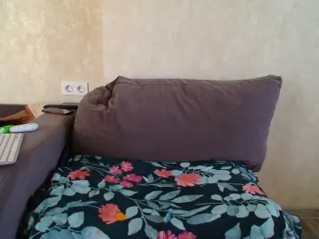 Rosewind8  live sex cam