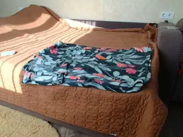 Rosewind8  live sex cam