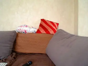 Rosewind8  live sex cam