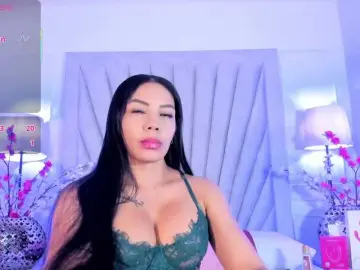 CherryBlake  live sex cam