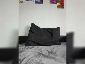 EnaVladiaa  live sex cam