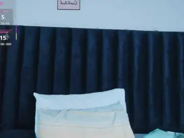 Hotlatinateacher  live sex cam