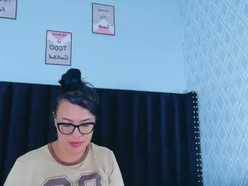 Hotlatinateacher  live sex cam