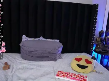 Hotlatinateacher  live sex cam