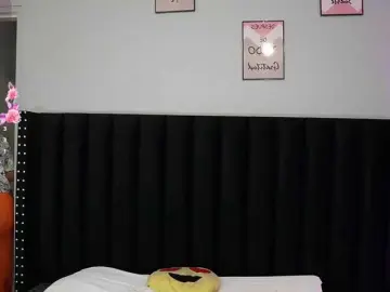Hotlatinateacher  live sex cam