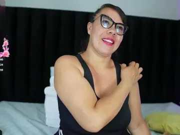 Hotlatinateacher  live sex cam