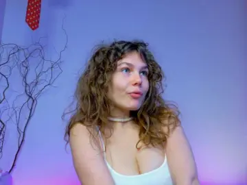 LinaStones  live sex cam