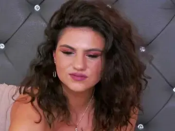 LorenneMays  live sex cam