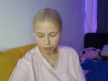 PeggyStreitnatter  live sex cam